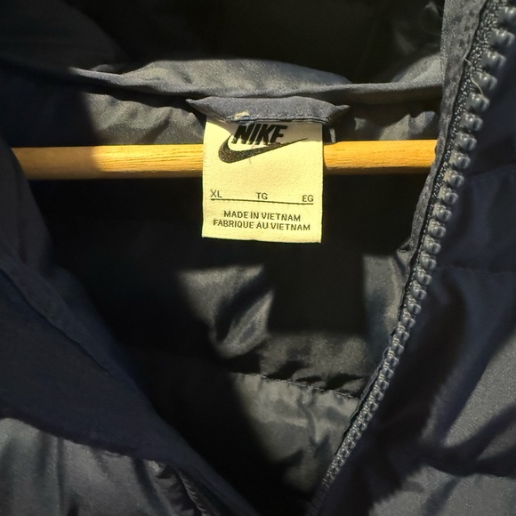 Nike Kids Navy Puffer Jacket - Picture 3 of 6